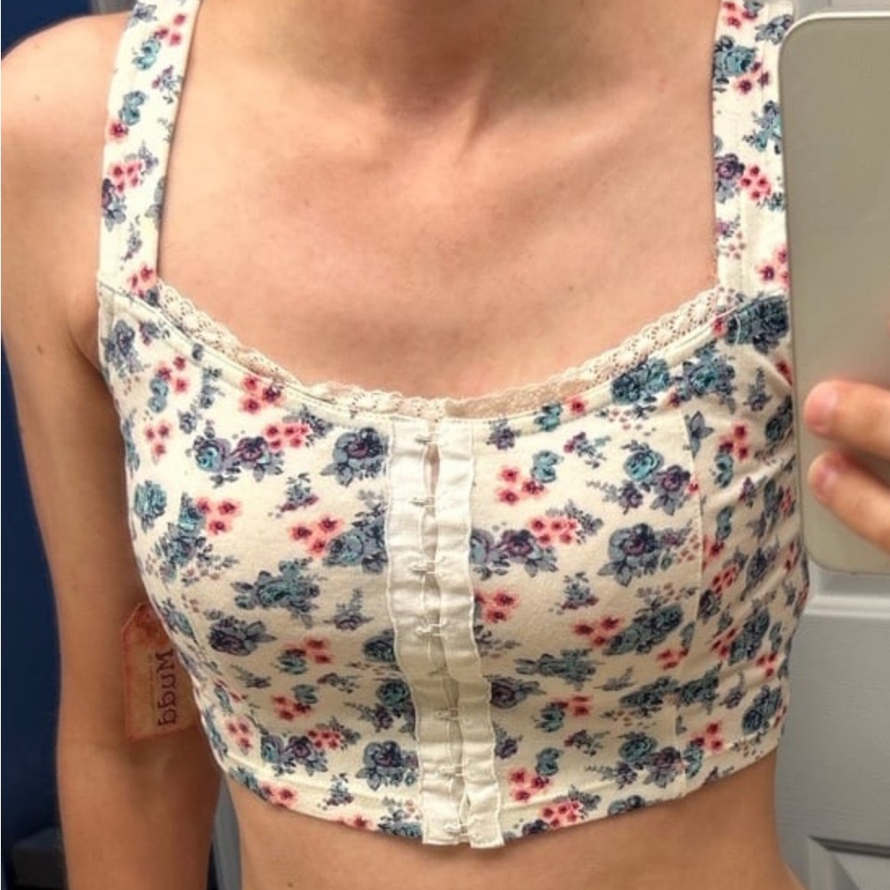 Mudd Cream Floral Cropped Tank with Blue and Pink Flowers